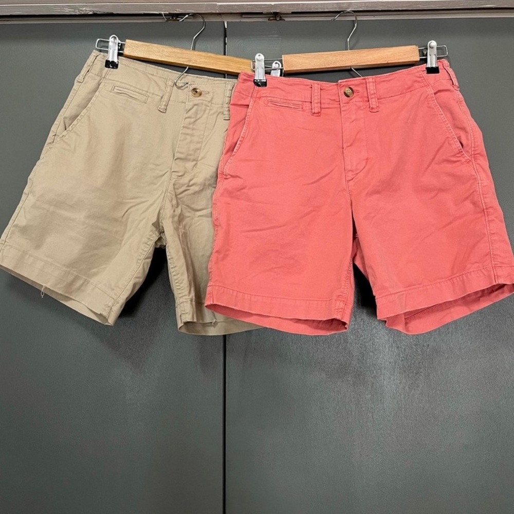 American Eagle Classic Men's Tan and Coral Shorts 28 Khaki Flex Classic Lot (2)